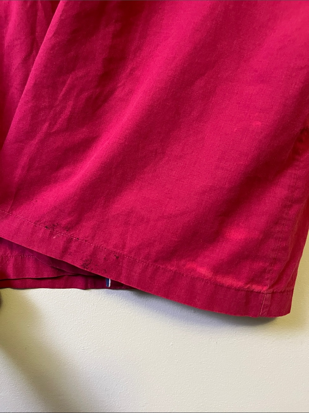 Dior Women's Raspberry Pink Piped Button-Front Pajama Top - Picture 4 of 4